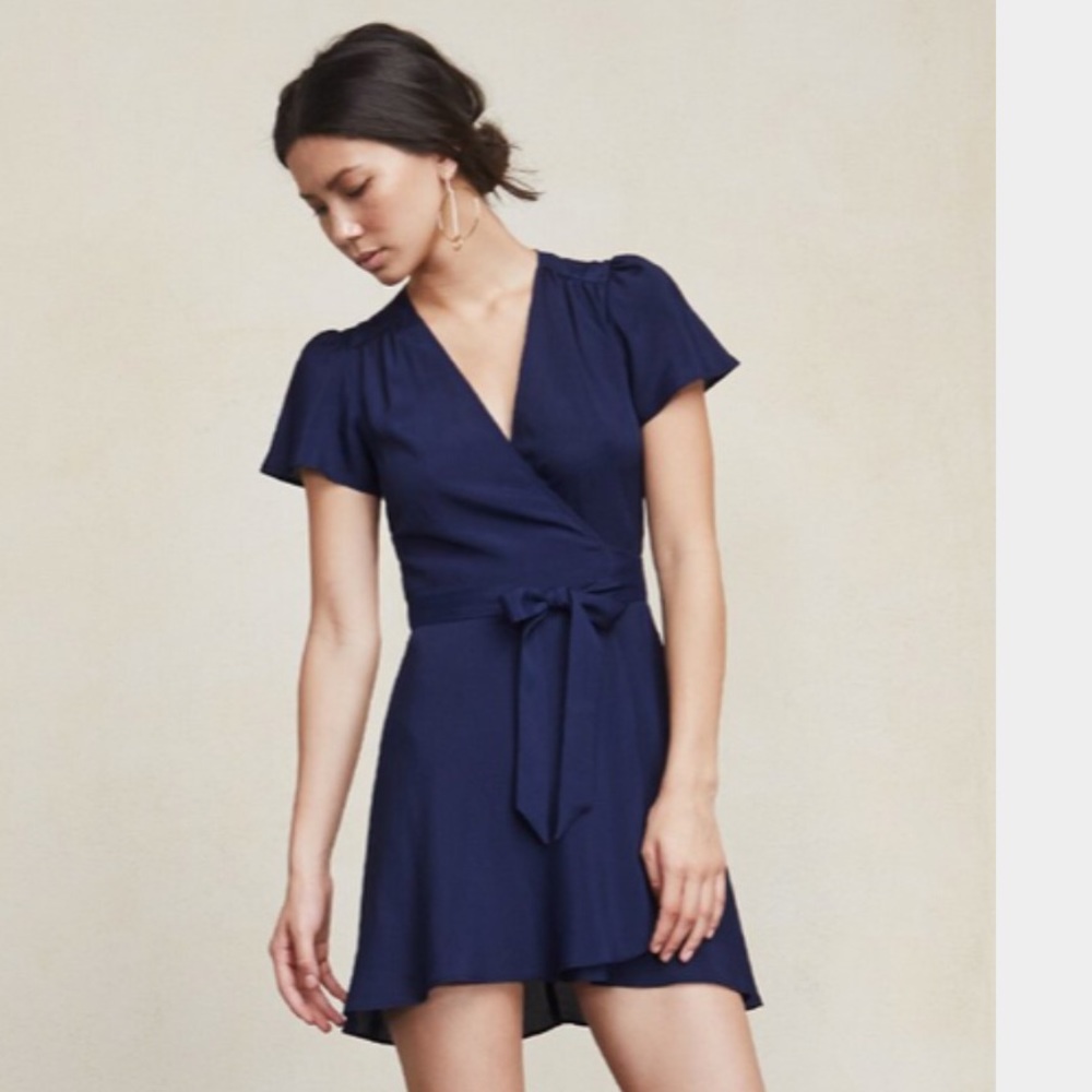 REFORMATION Penny dress in size XS.